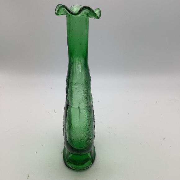 Green Glass Ruffle Top Vase with Embossd Shamrocks - Picture 3 of 11